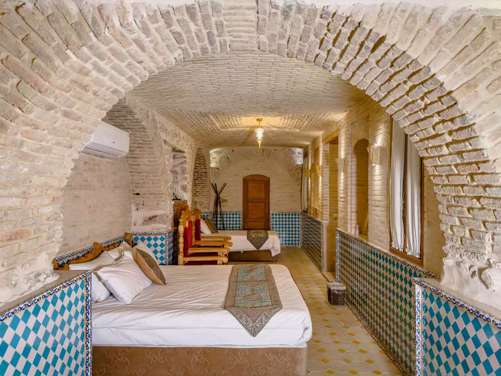 Alibaba https://cdn.alibaba.ir/ostorage/hotel-accommodation-images/68c95291ac13a7ed0d865df5_سردابی (1).webp